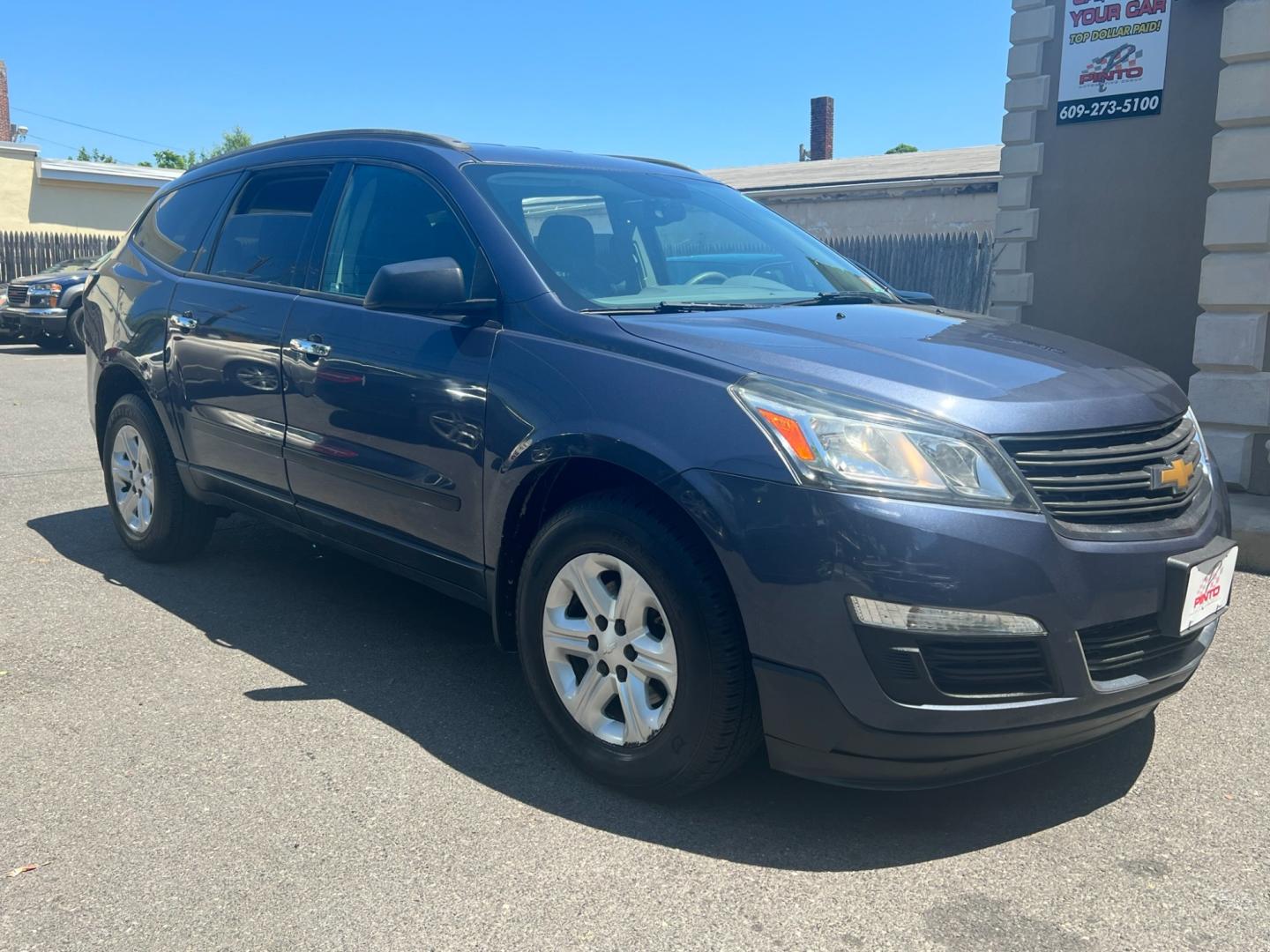 2013 Blue /gray Chevrolet Traverse (1GNKRFED4DJ) , located at 1018 Brunswick Ave, Trenton, NJ, 08638, (609) 989-0900, 40.240086, -74.748085 - Photo#4